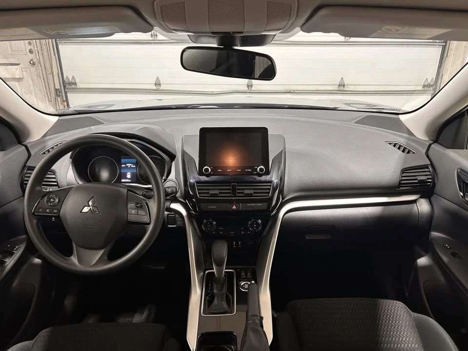 2023 Mitsubishi Eclipse Cross - Image 13 of 20