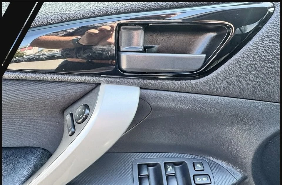 2023 Mitsubishi Eclipse Cross - Image 11 of 15