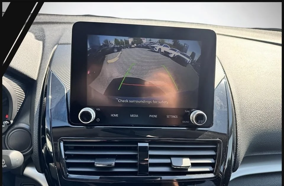 2023 Mitsubishi Eclipse Cross - Image 14 of 15