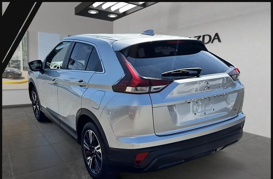 2023 Mitsubishi Eclipse Cross - Image 3 of 15