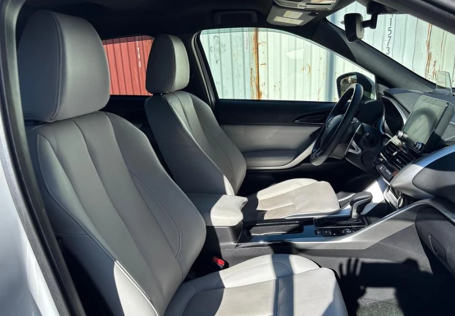 2023 Mitsubishi Eclipse Cross - Image 11 of 13