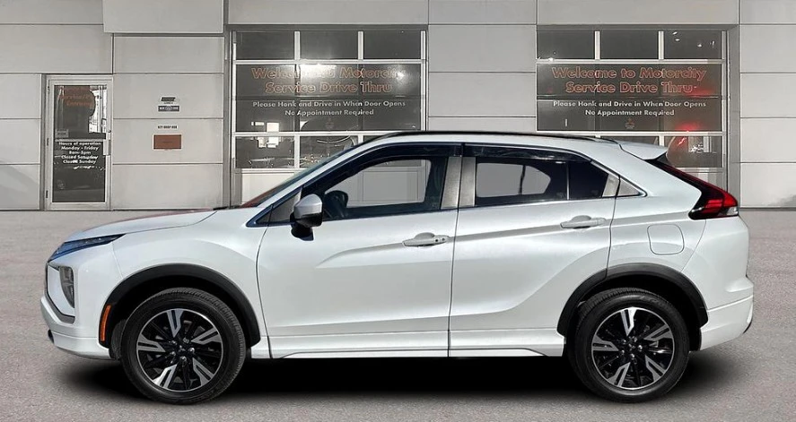2023 Mitsubishi Eclipse Cross - Image 2 of 13