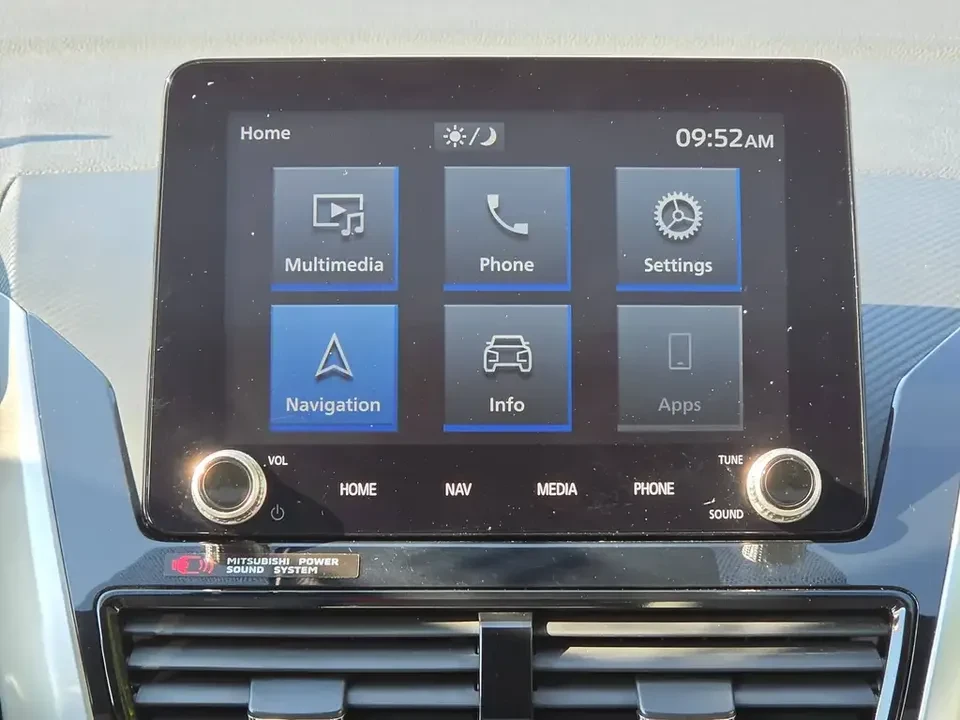 2023 Mitsubishi Eclipse Cross - Image 17 of 19
