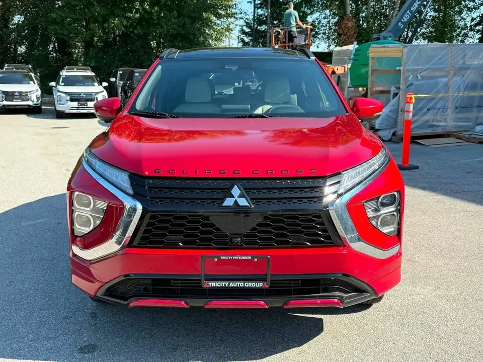 2023 Mitsubishi Eclipse Cross - Image 2 of 19