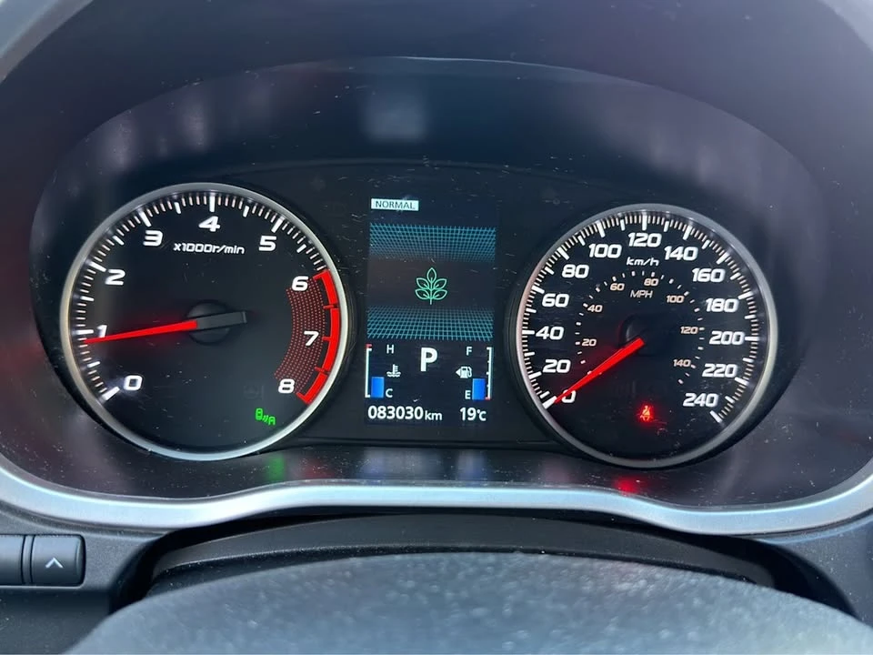 2023 Mitsubishi Eclipse Cross - Image 10 of 16