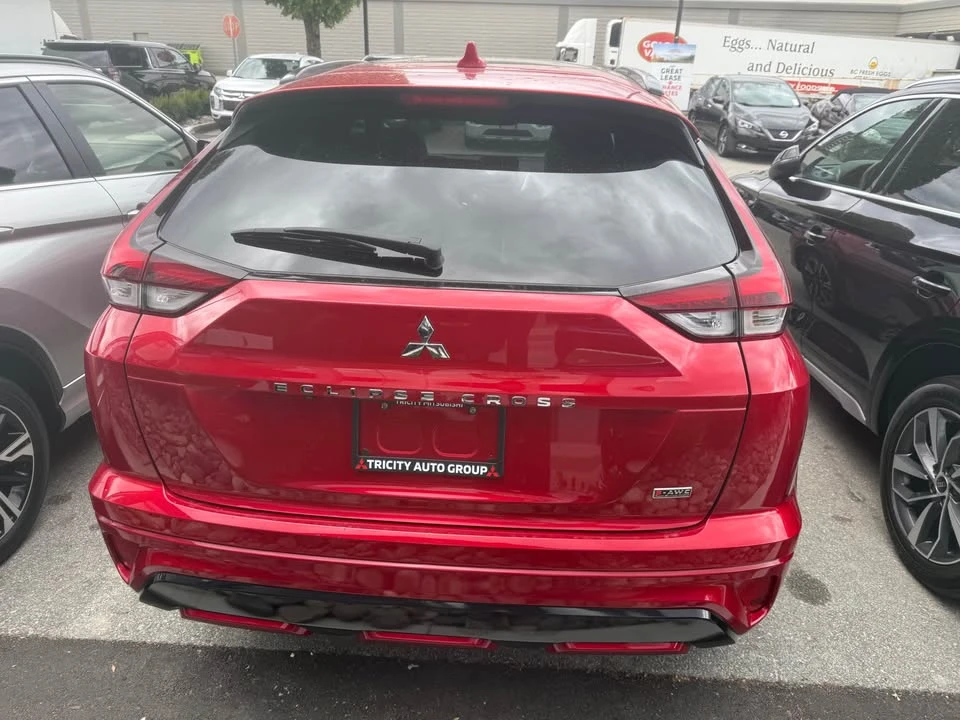 2023 Mitsubishi Eclipse Cross - Image 2 of 4