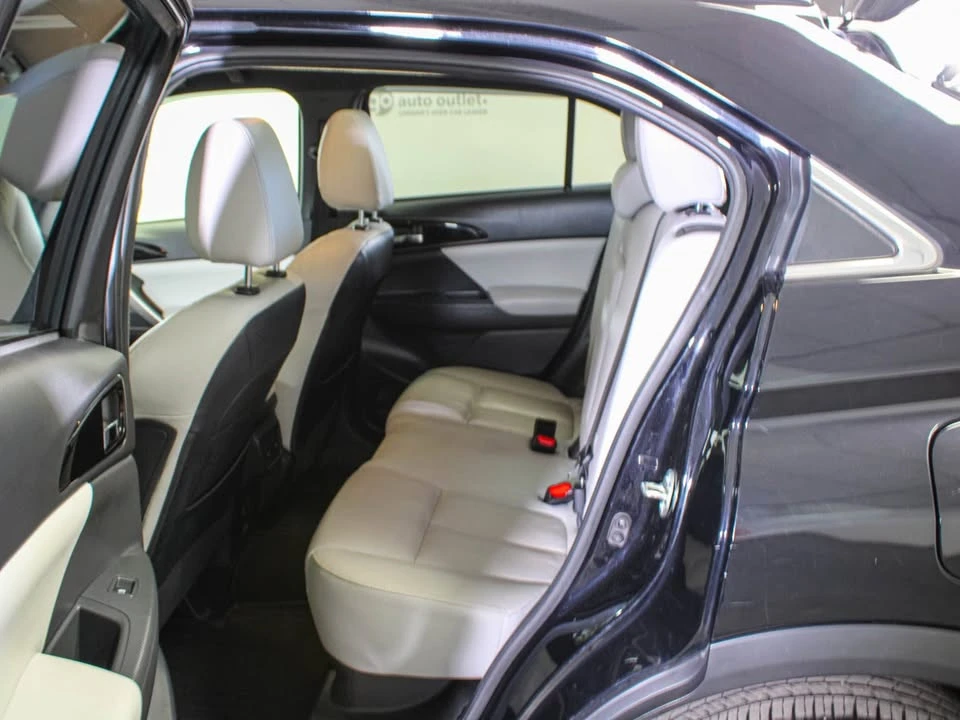 2023 Mitsubishi Eclipse Cross - Image 8 of 14
