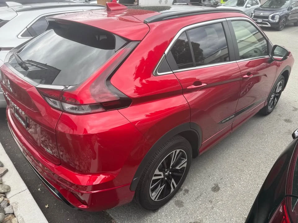 2023 Mitsubishi Eclipse Cross - Image 4 of 4