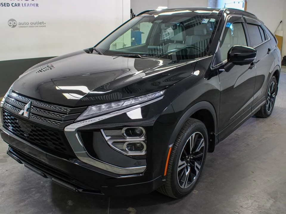 2023 Mitsubishi Eclipse Cross - Image 2 of 14