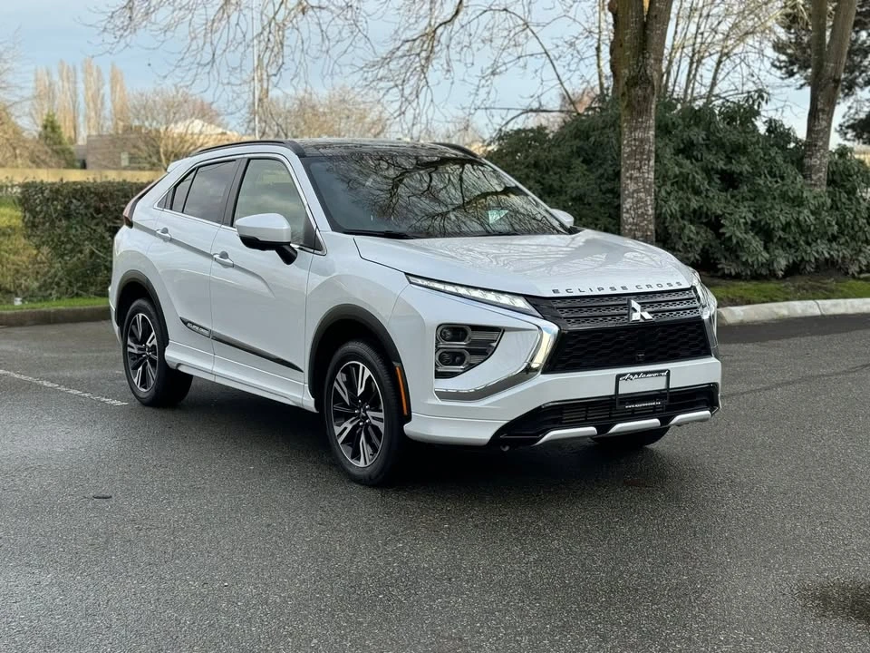 2023 Mitsubishi Eclipse Cross - Image 4 of 12