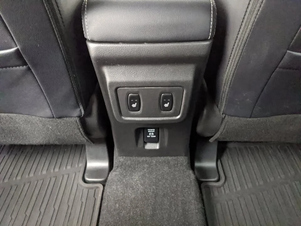 2023 Mitsubishi Eclipse Cross - Image 17 of 19