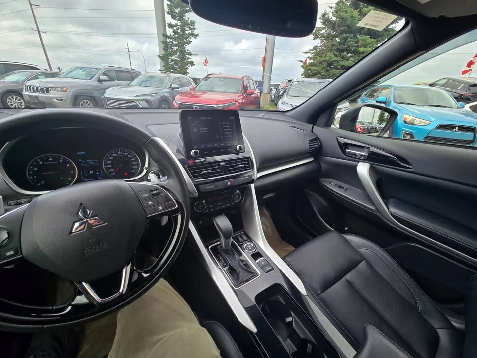 2023 Mitsubishi Eclipse Cross - Image 16 of 20