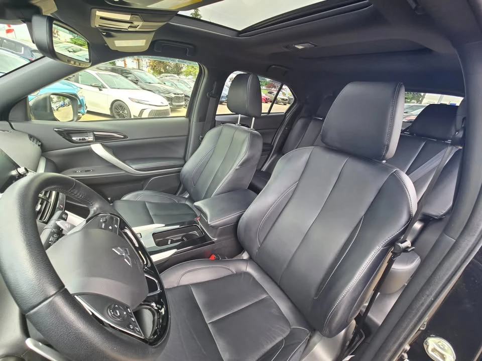 2023 Mitsubishi Eclipse Cross - Image 13 of 20