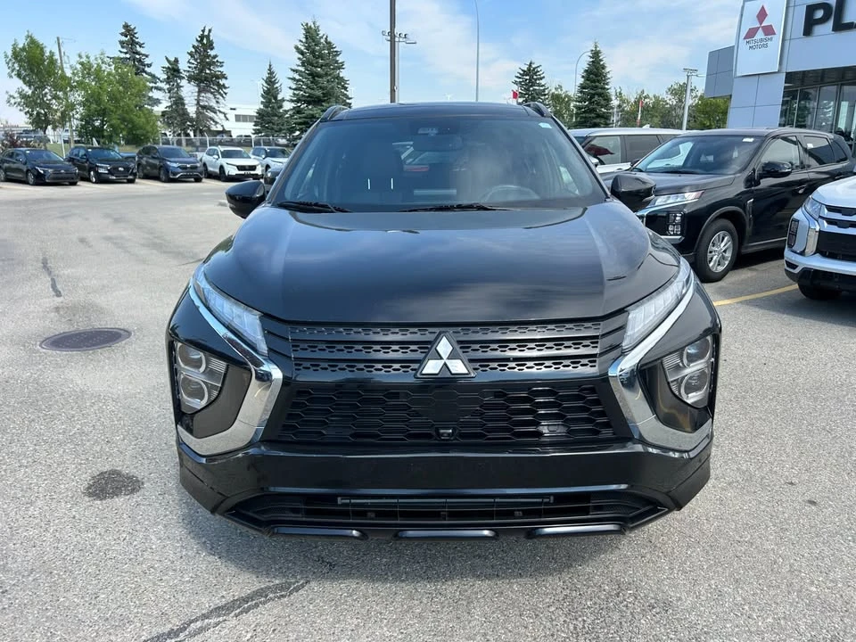 2023 Mitsubishi Eclipse Cross - Image 2 of 20