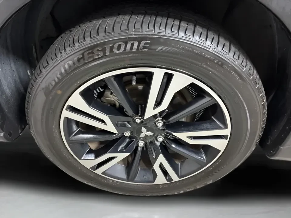 2023 Mitsubishi Eclipse Cross - Image 19 of 19