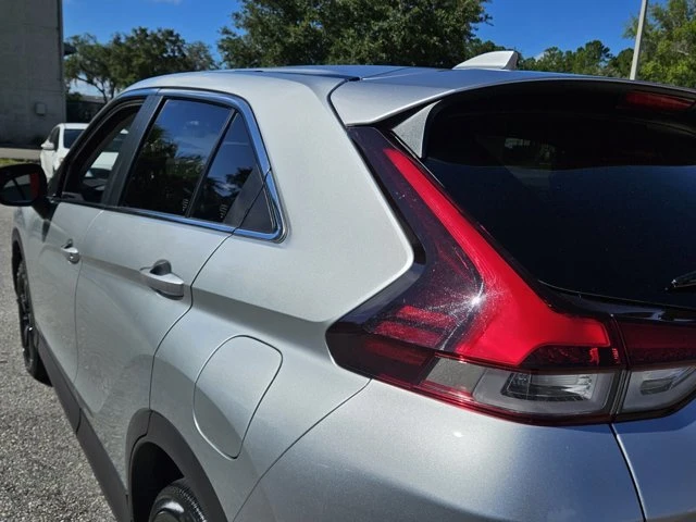 2023 Mitsubishi Eclipse Cross - Image 8 of 20