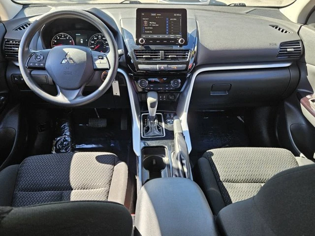 2023 Mitsubishi Eclipse Cross - Image 7 of 20
