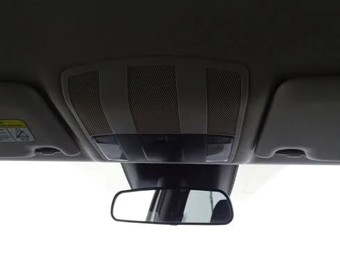 2023 Mitsubishi Eclipse Cross - Image 17 of 18