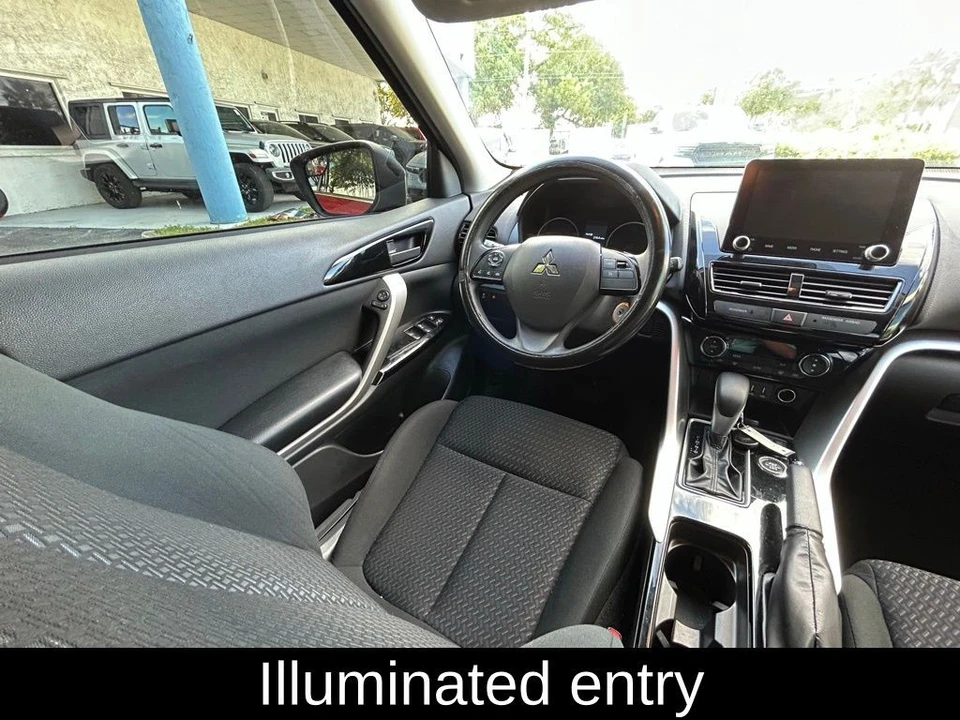 2023 Mitsubishi Eclipse Cross - Image 9 of 12