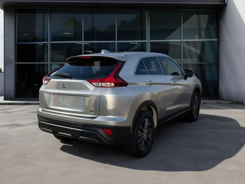 2023 Mitsubishi Eclipse Cross - Image 9 of 12