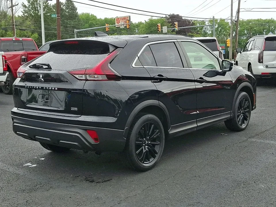 2023 Mitsubishi Eclipse Cross - Image 7 of 18