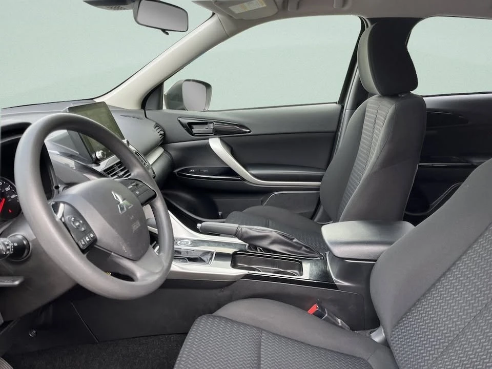 2023 Mitsubishi Eclipse Cross - Image 14 of 20