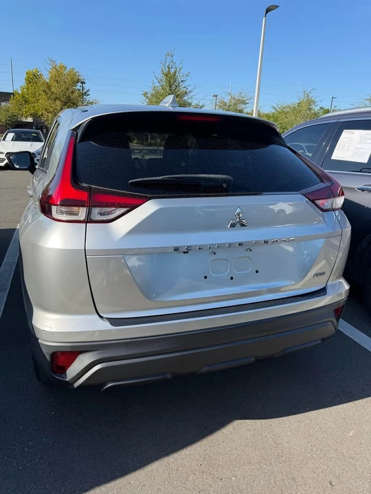 2023 Mitsubishi Eclipse Cross - Image 6 of 6
