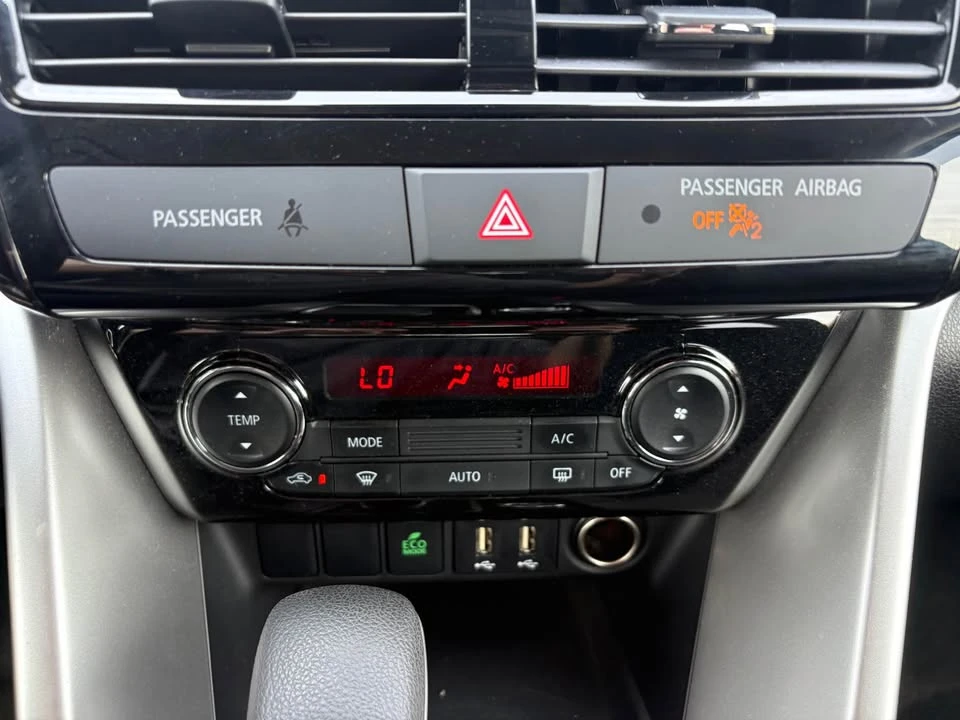 2023 Mitsubishi Eclipse Cross - Image 12 of 14