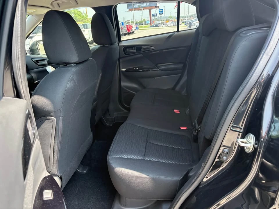 2023 Mitsubishi Eclipse Cross - Image 8 of 14