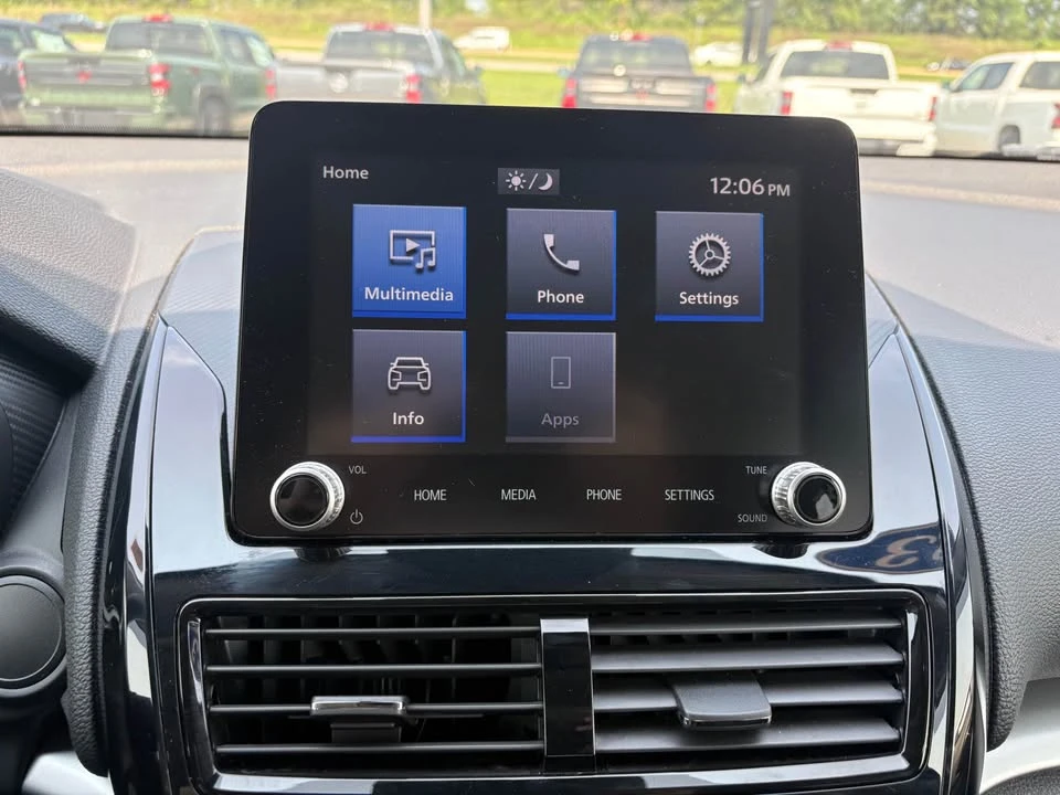 2023 Mitsubishi Eclipse Cross - Image 11 of 14