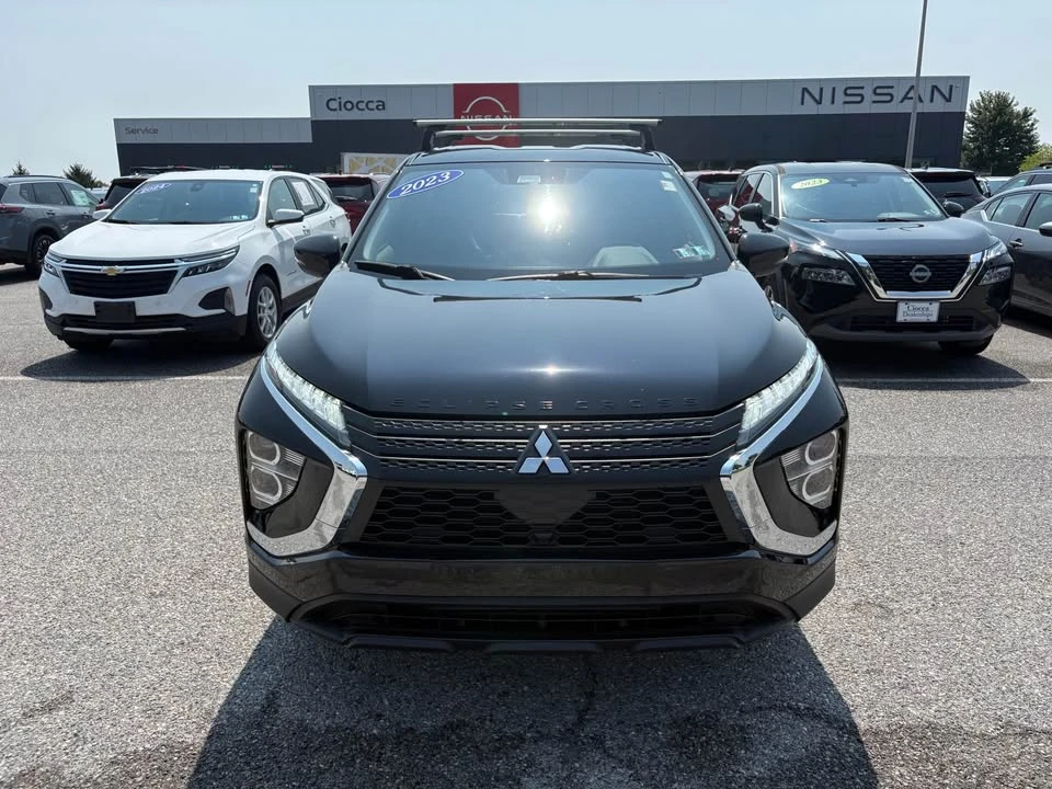 2023 Mitsubishi Eclipse Cross - Image 2 of 14