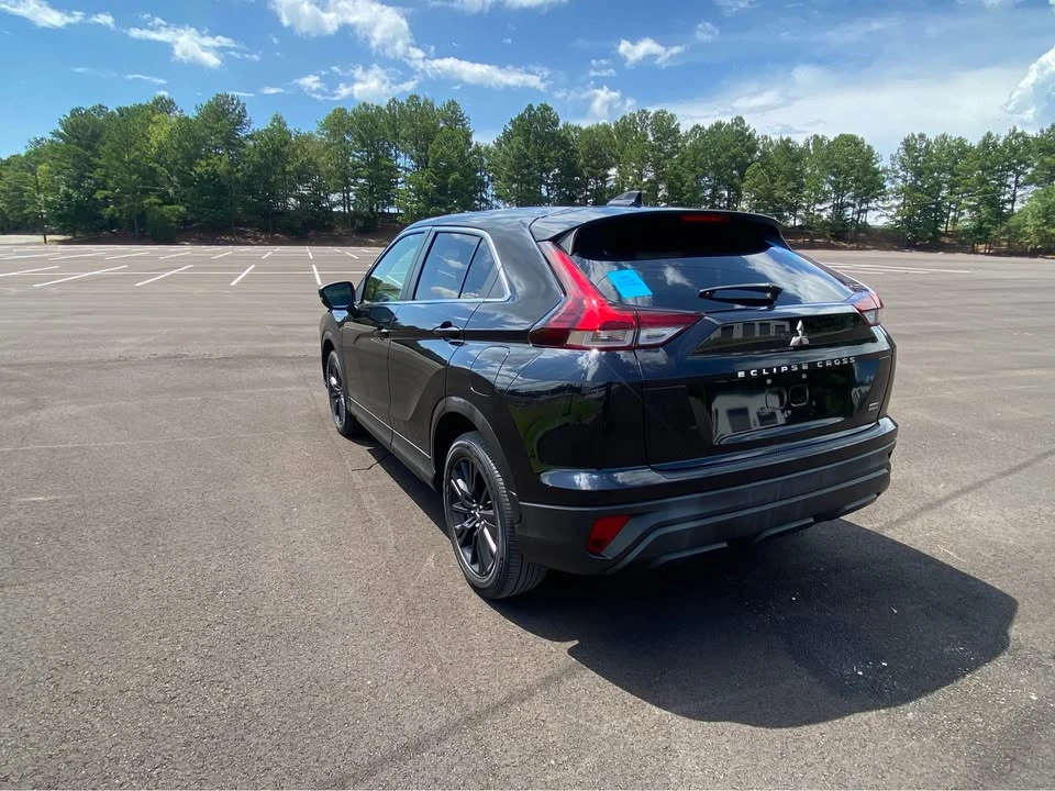 2023 Mitsubishi Eclipse Cross - Image 8 of 20