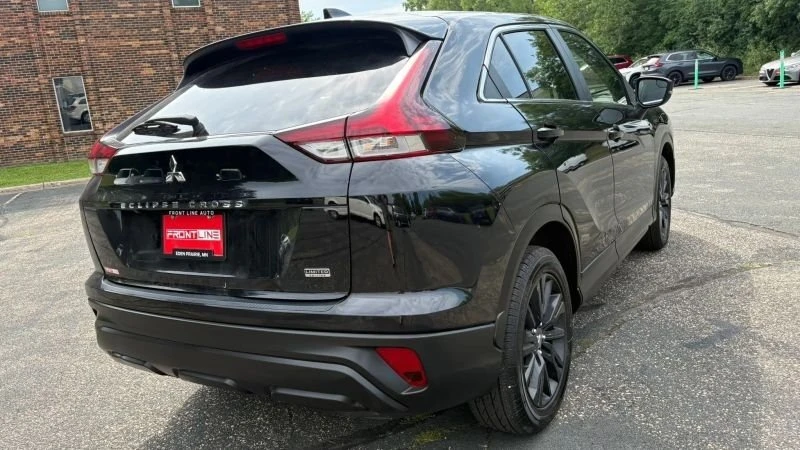 2023 Mitsubishi Eclipse Cross - Image 5 of 20