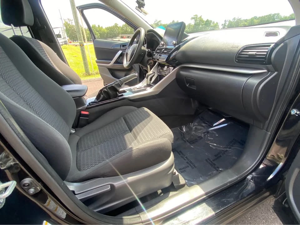 2023 Mitsubishi Eclipse Cross - Image 15 of 20