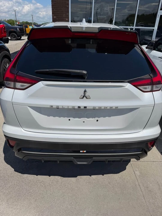 2023 Mitsubishi Eclipse Cross - Image 8 of 8