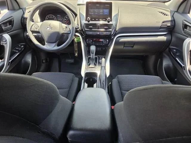 2023 Mitsubishi Eclipse Cross - Image 4 of 4