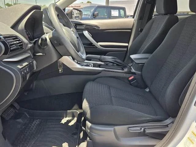 2023 Mitsubishi Eclipse Cross - Image 3 of 4