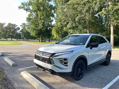 2023 Mitsubishi Eclipse Cross LE Sport Utility 4D