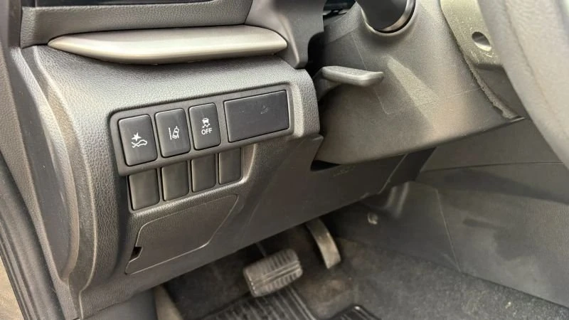 2023 Mitsubishi Eclipse Cross - Image 14 of 20