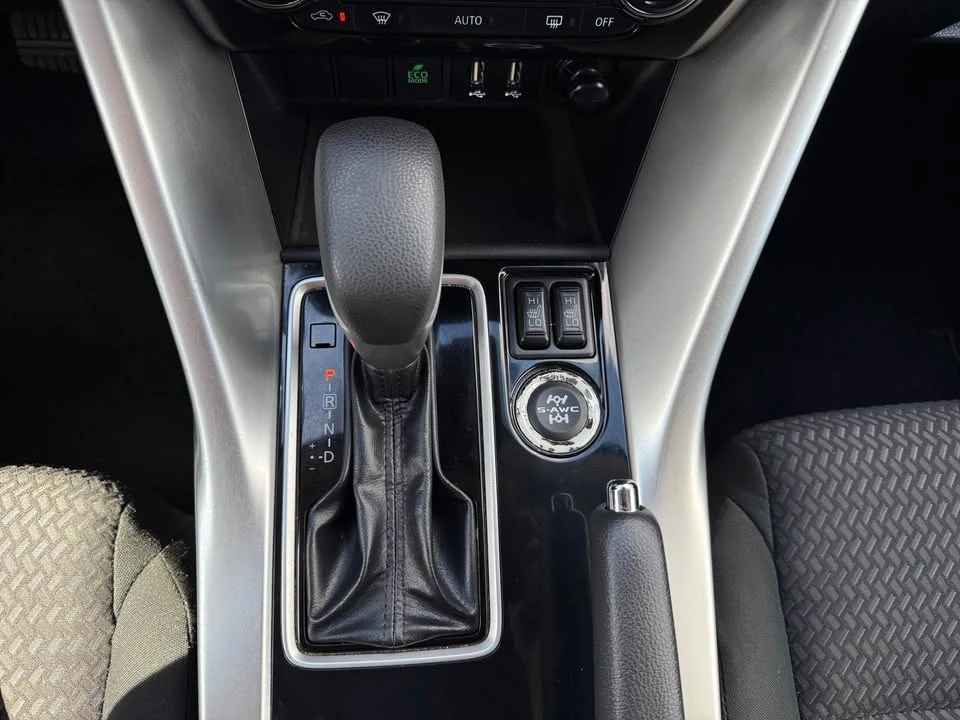 2023 Mitsubishi Eclipse Cross - Image 17 of 18