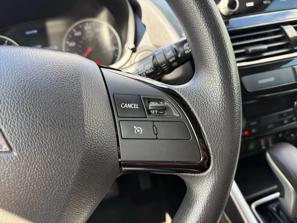 2023 Mitsubishi Eclipse Cross - Image 15 of 18