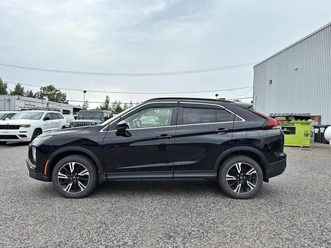 2023 Mitsubishi Eclipse Cross LE S AWD