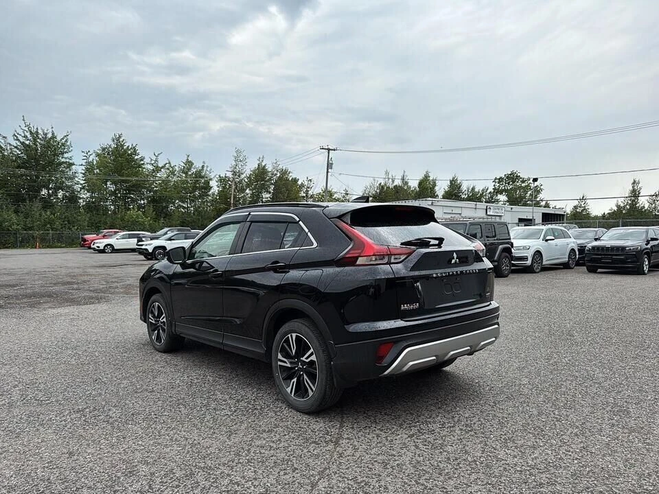 2023 Mitsubishi Eclipse Cross - Image 3 of 5