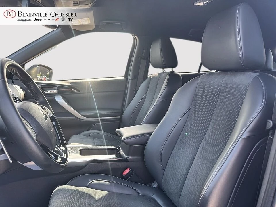 2023 Mitsubishi Eclipse Cross - Image 17 of 20