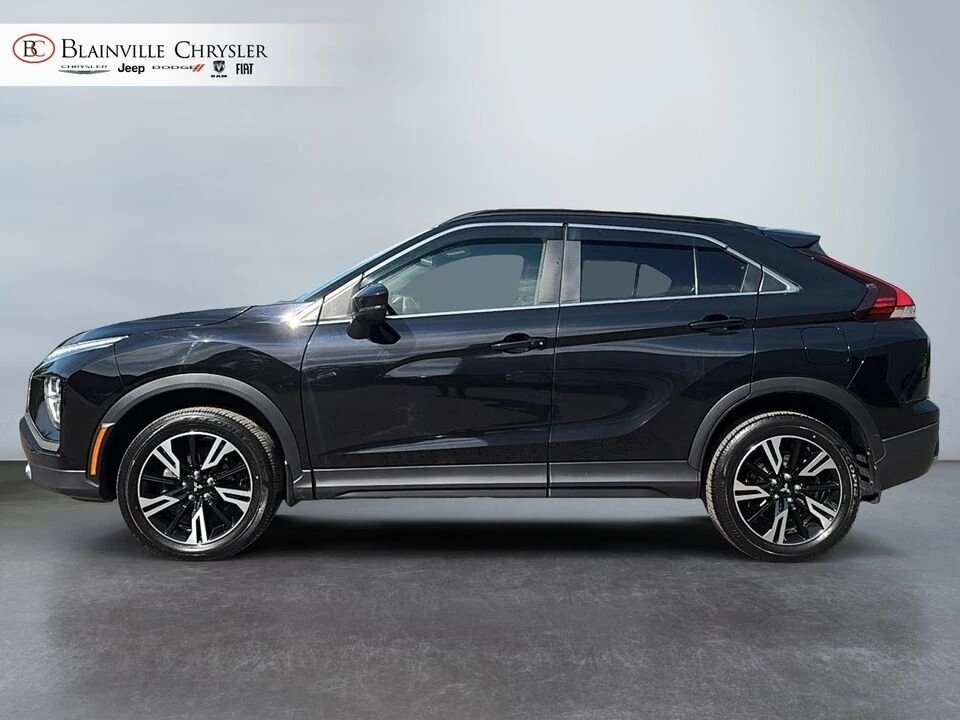 2023 Mitsubishi Eclipse Cross - Image 5 of 20