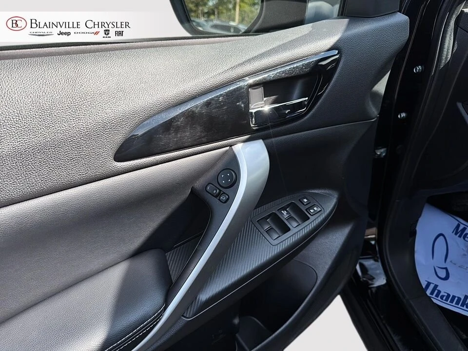 2023 Mitsubishi Eclipse Cross - Image 13 of 20
