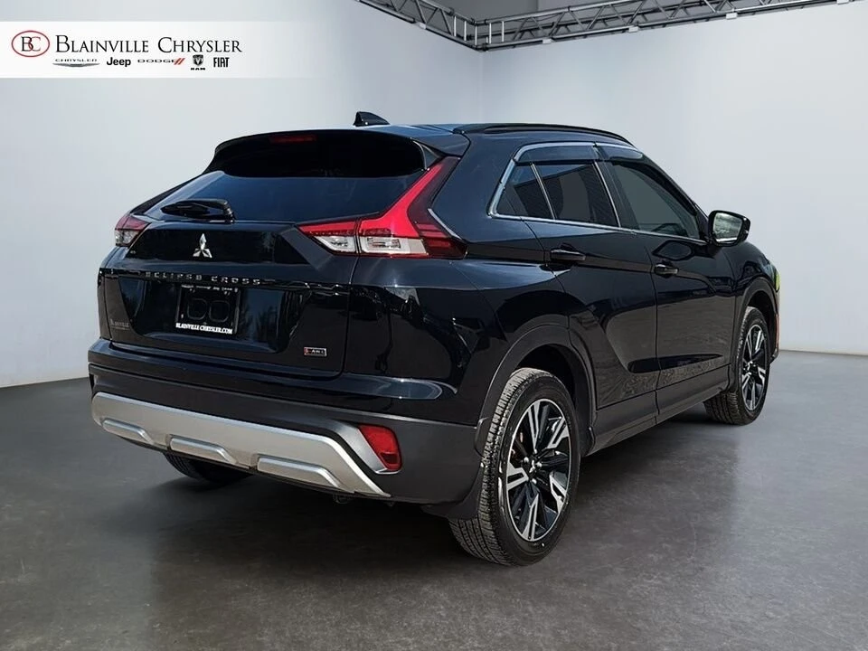 2023 Mitsubishi Eclipse Cross - Image 9 of 20