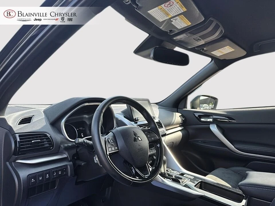 2023 Mitsubishi Eclipse Cross - Image 14 of 20