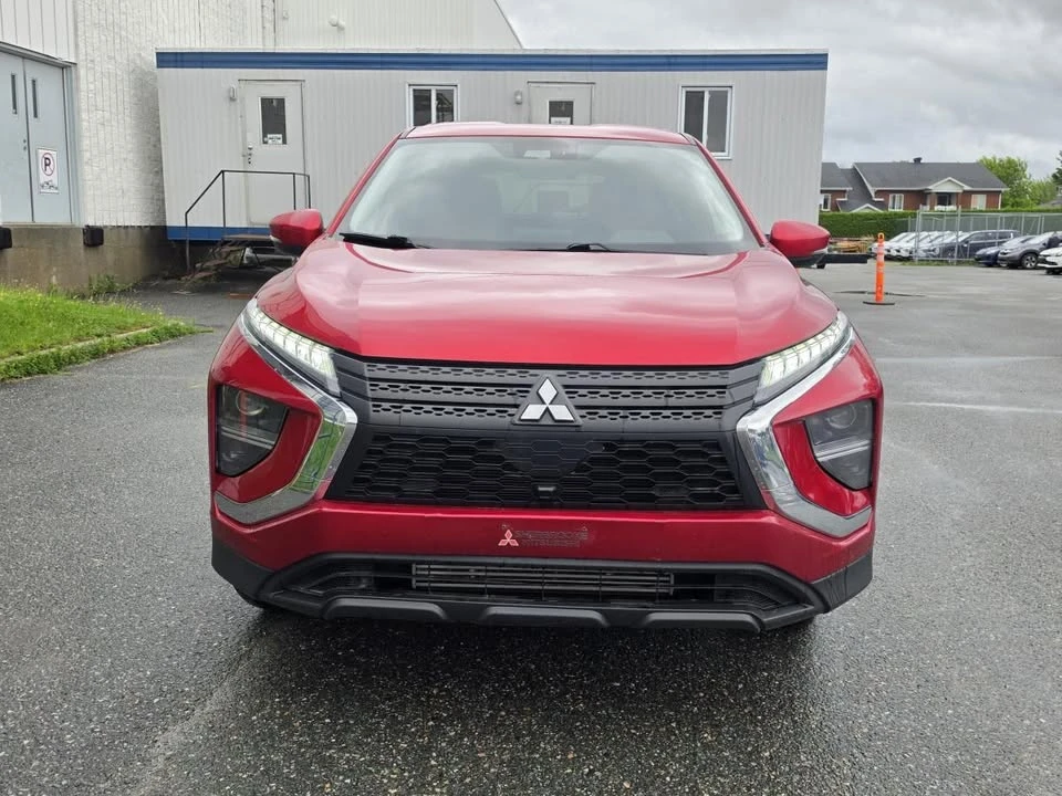 2023 Mitsubishi Eclipse Cross - Image 2 of 10