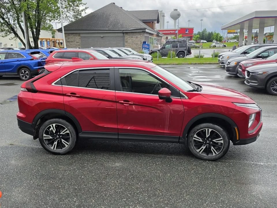 2023 Mitsubishi Eclipse Cross - Image 4 of 10